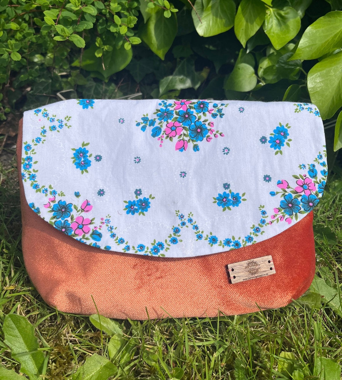 Floral Napkin Clutches