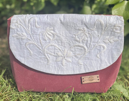 White Embroidery Napkin Clutch