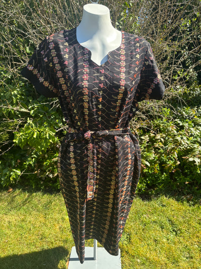 Black Short Sleeved Tunic Dress